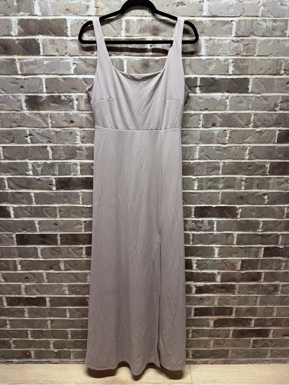 Birdy Grey Alex Sleeveless Maxi Dress Gown Light Beige / Tan / Nude Slit Large